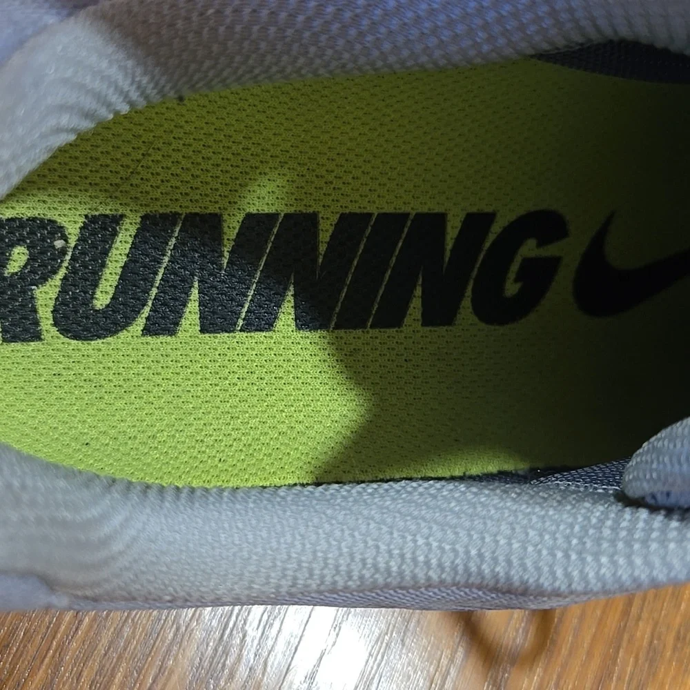 Nike Gray and Blue Athletic Sneakers - Picture 12 of 15